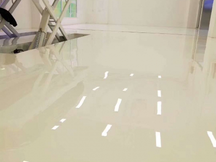 環(huán)氧防靜電自流平地坪
